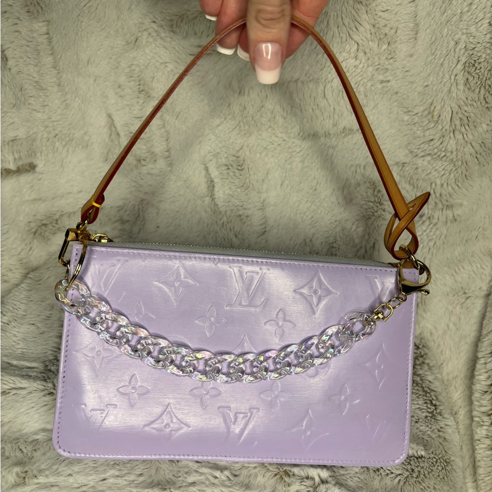 ✨Louis Vuitton Lexington Pouch✨